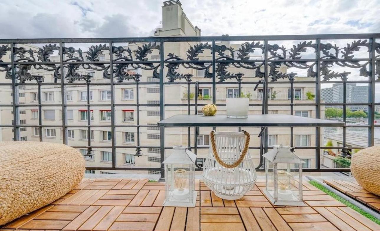 Ferienwohnung Quai De Seine Tour Eiffel Trocadero Paris Exterior foto