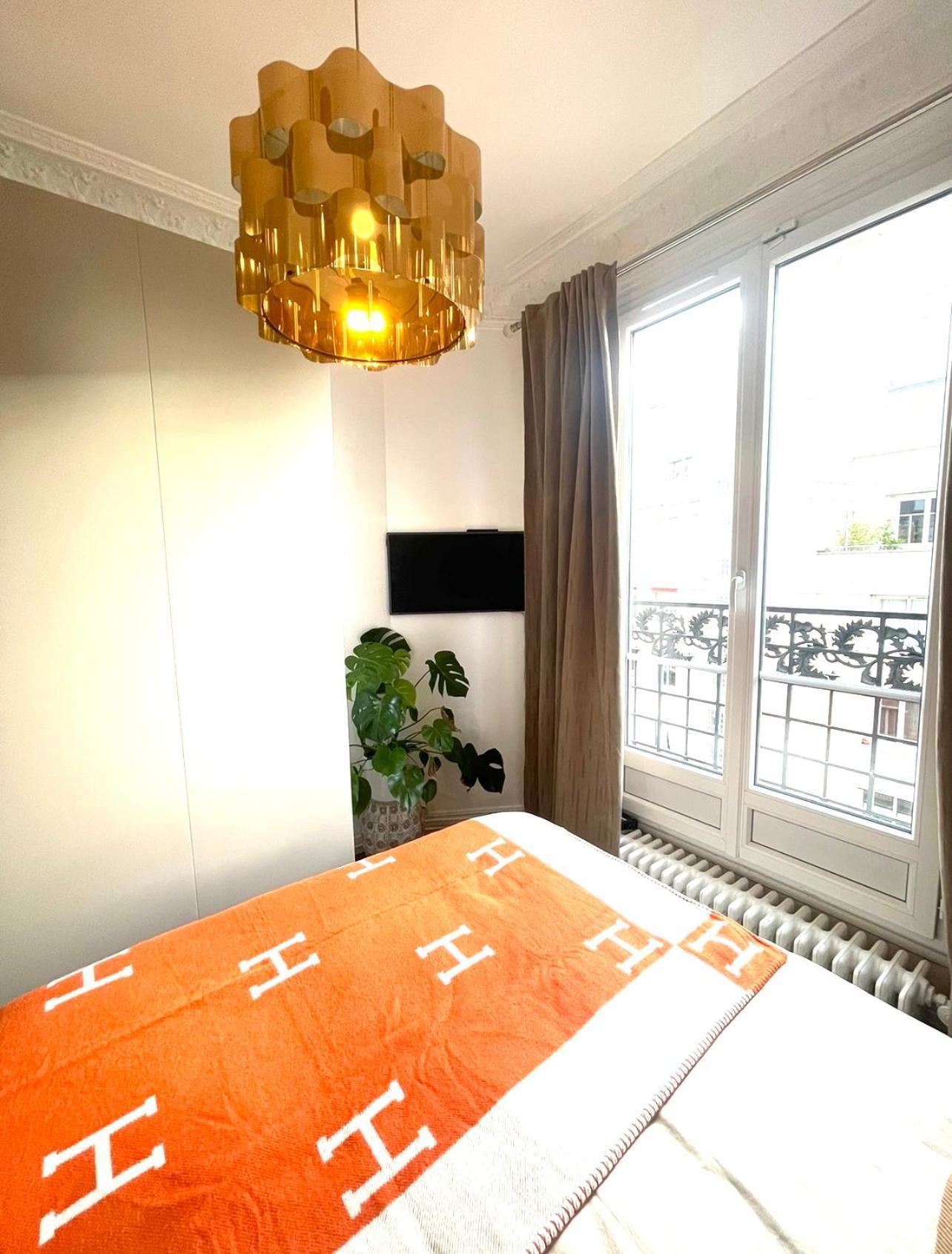 Ferienwohnung Quai De Seine Tour Eiffel Trocadero Paris Exterior foto