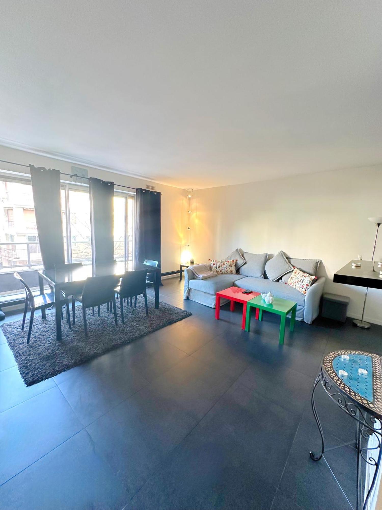 Ferienwohnung Quai De Seine Tour Eiffel Trocadero Paris Exterior foto